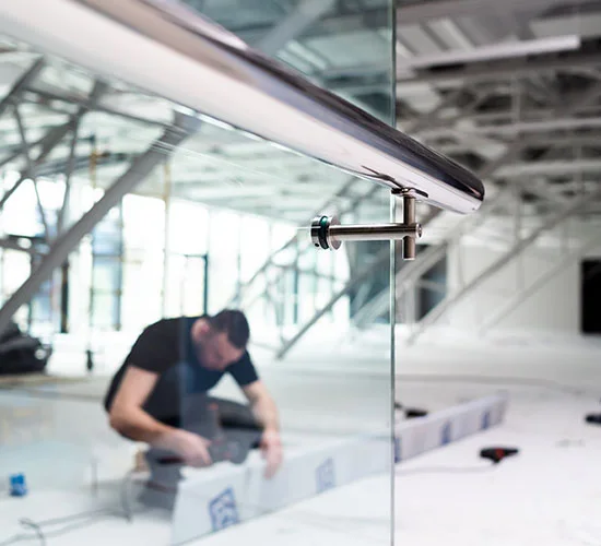 Ruskin, FL highly skilled glass repair technicians