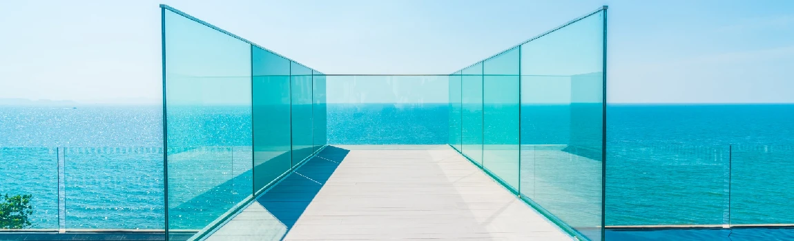 Customized Glass Pool Fence Repair Services in Ruskin, FL