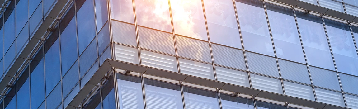 UV-Resistant Glass Experts in Ruskin, FL